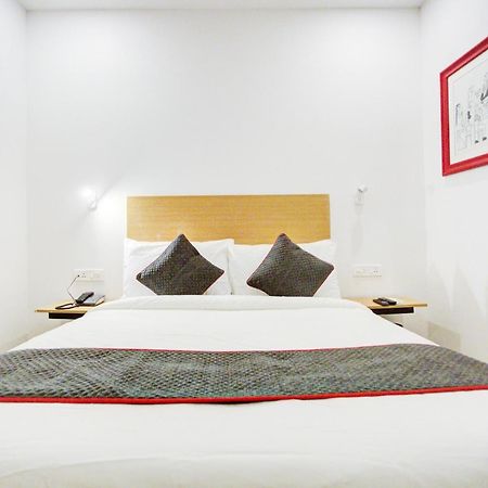 Townhouse Townhouse Atal Chowk Indirapuram Ghaziabad Exterior photo