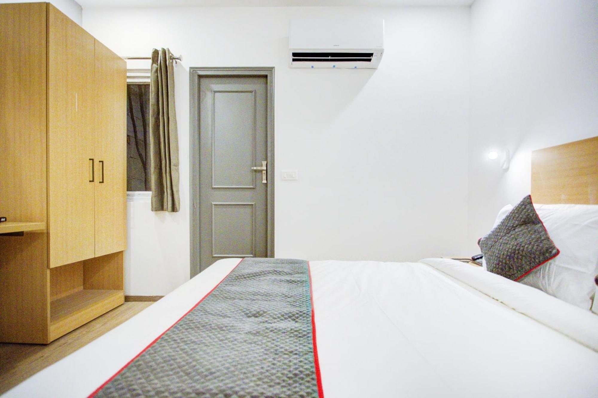 Townhouse Townhouse Atal Chowk Indirapuram Ghaziabad Exterior photo