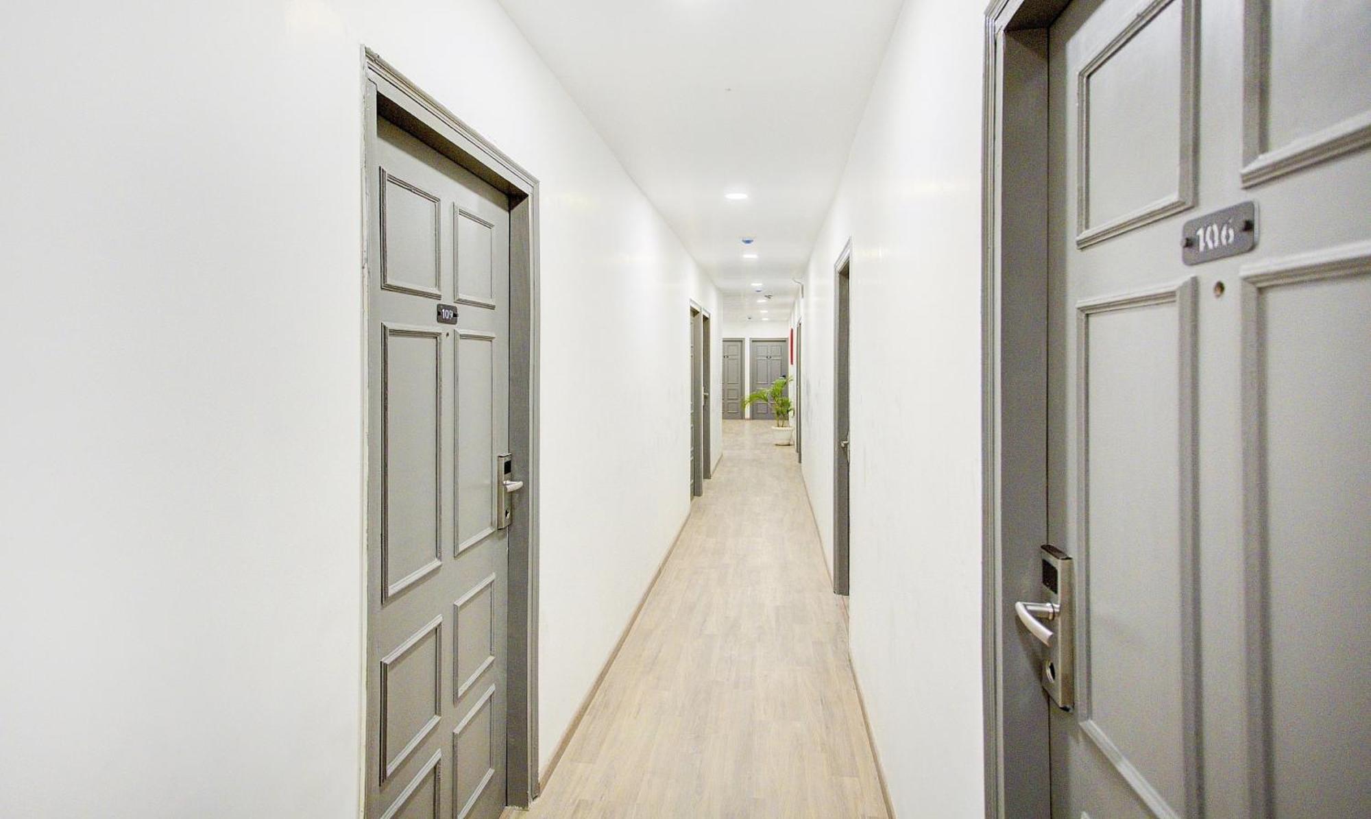 Townhouse Townhouse Atal Chowk Indirapuram Ghaziabad Exterior photo