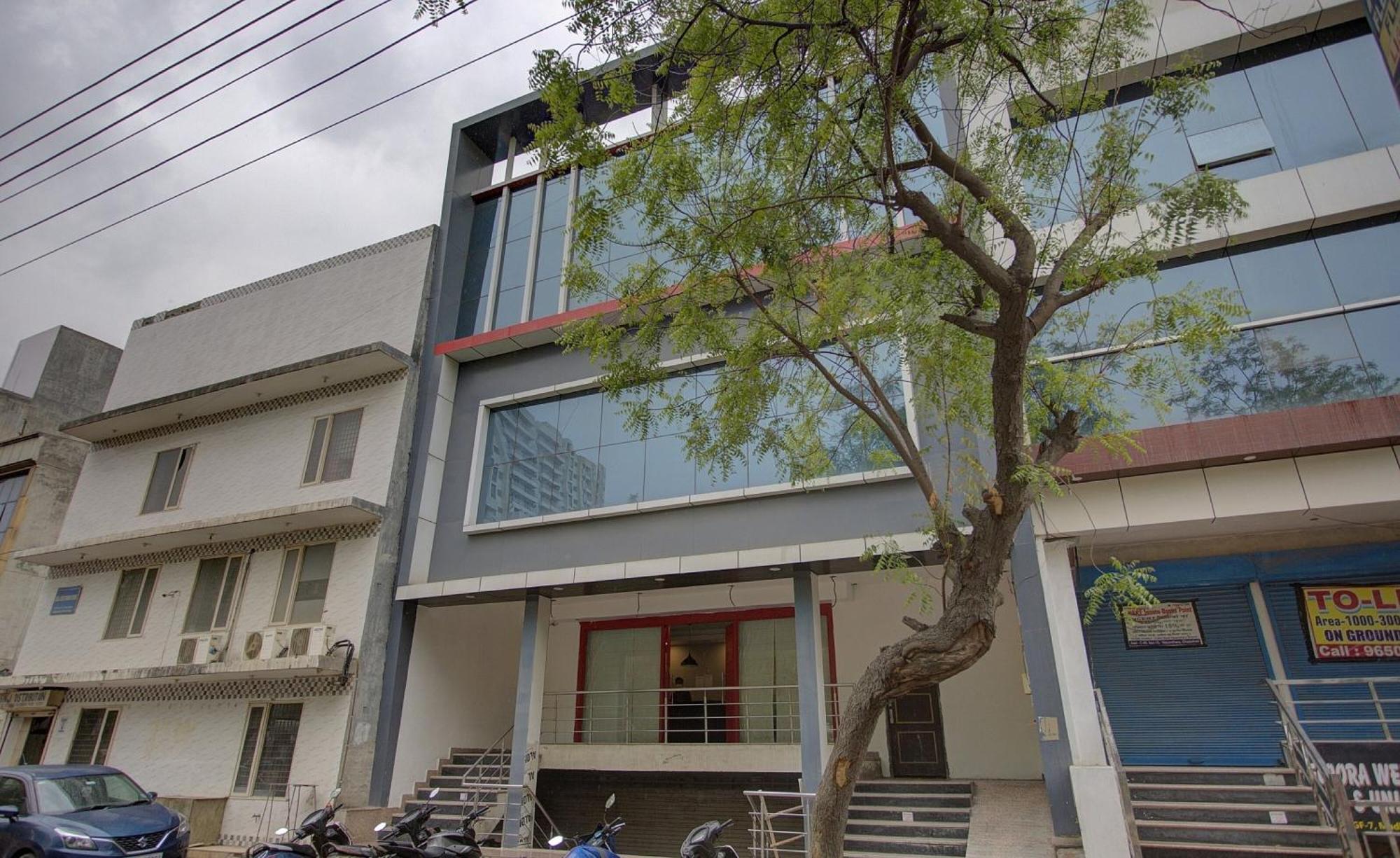 Townhouse Townhouse Atal Chowk Indirapuram Ghaziabad Exterior photo